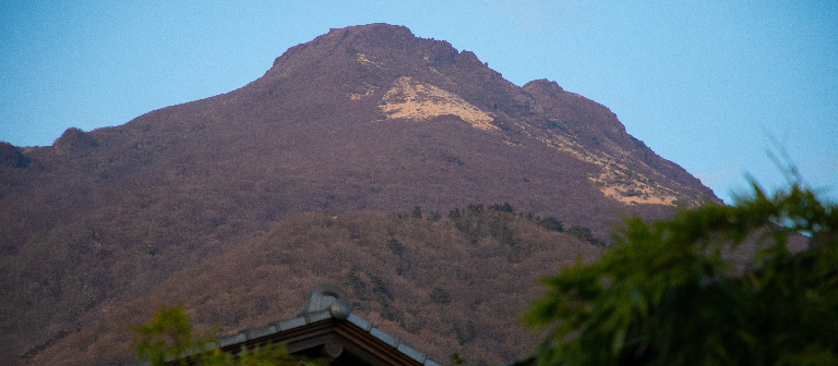 Amazed by the beautiful Mount. Yufu.