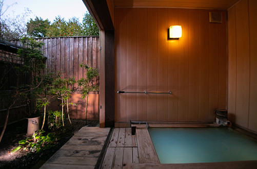 Guest rooms with a private outdoor hot spring