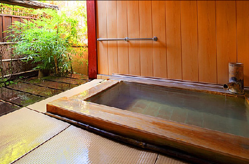 Guest rooms with a private outdoor hot spring
